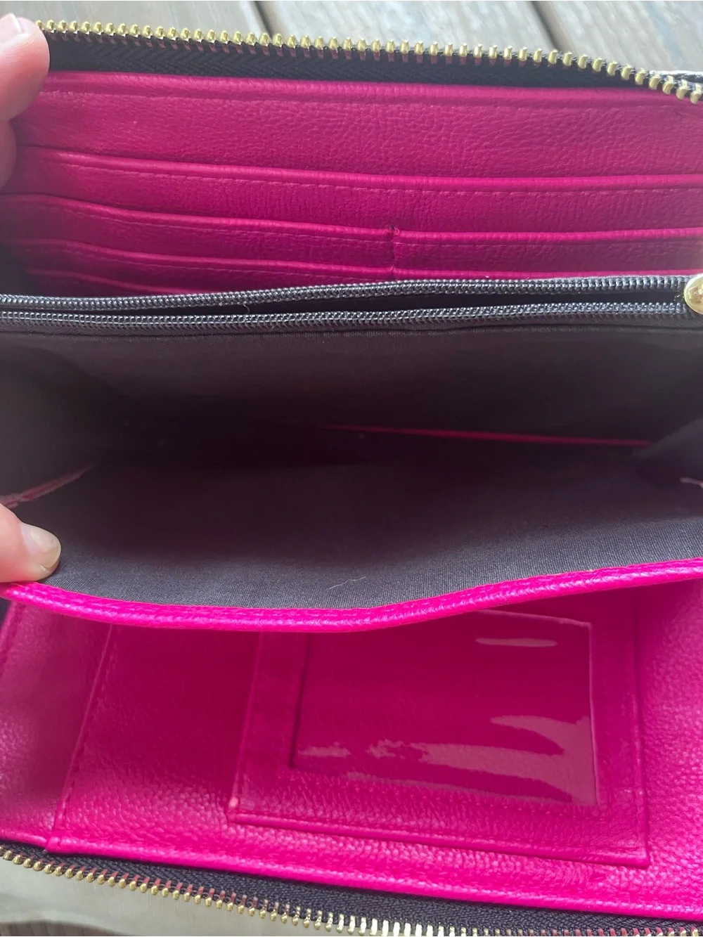 Betsey Johnson Black Cat Print Wristlet with Pink Bows